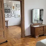 Cozy Flat With Parking Space