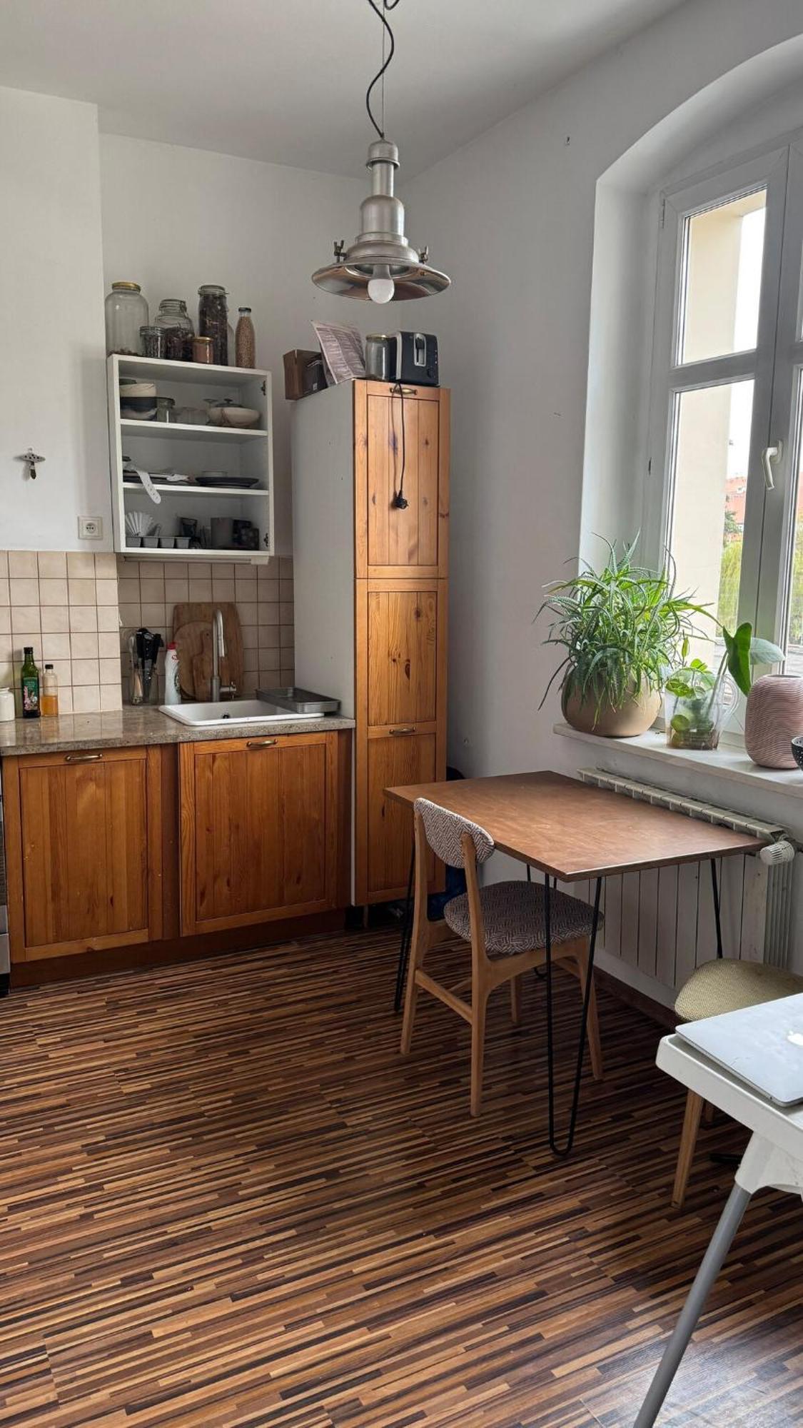 Apartment Cozy Flat With Parking Space Posen